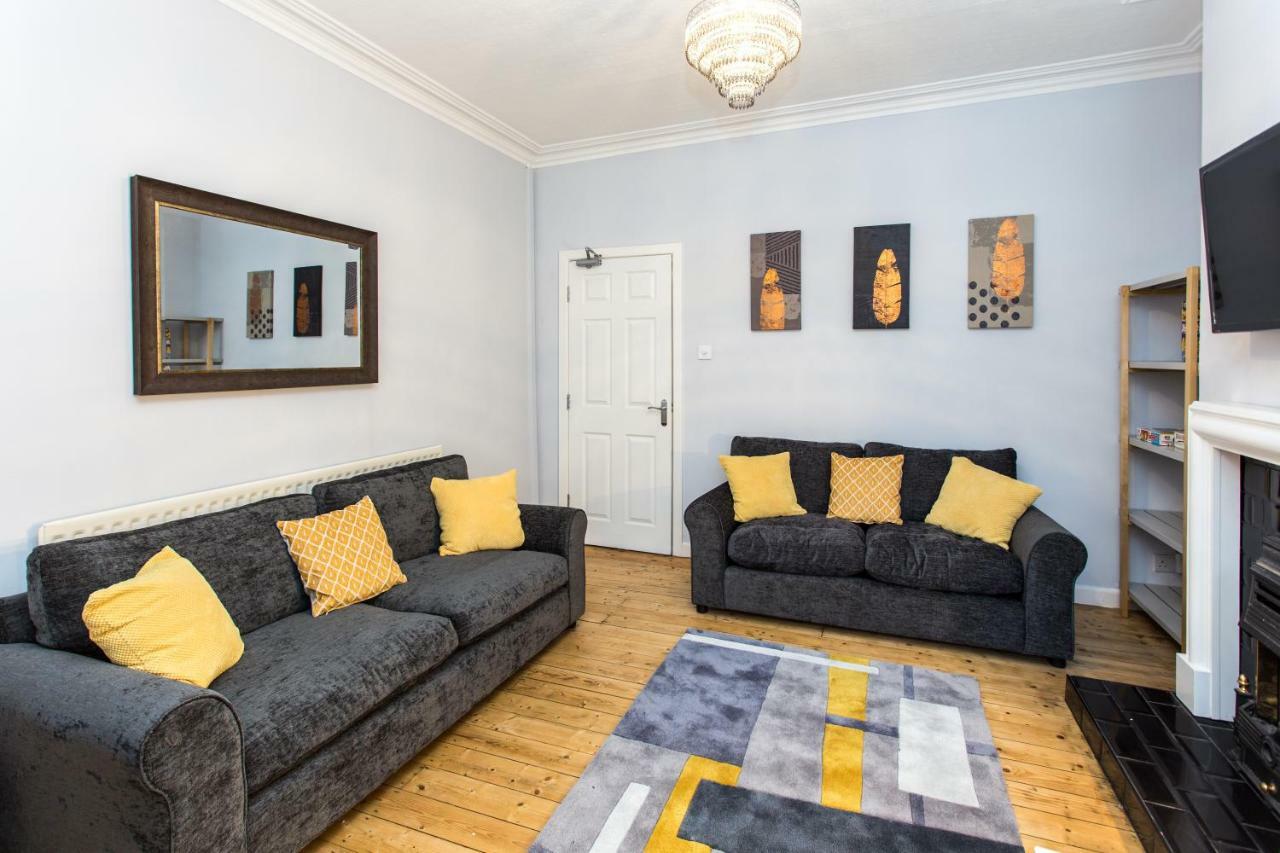 Northwood Park View Apartment Stoke-on-Trent ภายนอก รูปภาพ