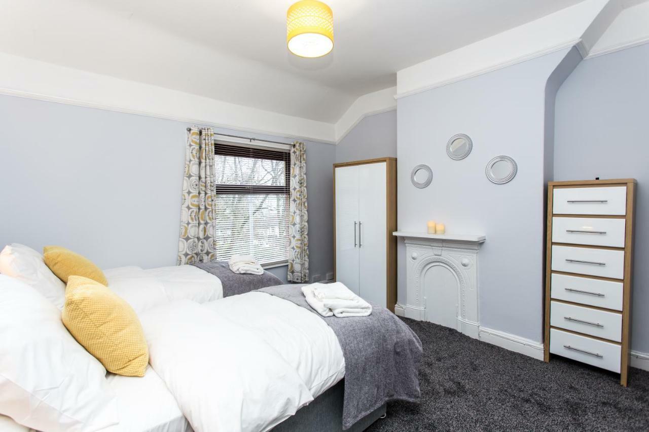 Northwood Park View Apartment Stoke-on-Trent ภายนอก รูปภาพ